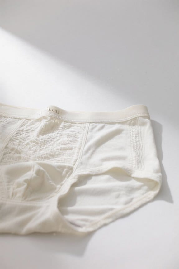 comfort fit fabric versatility
