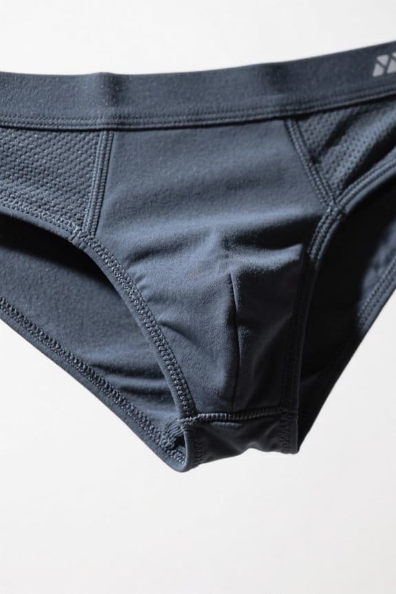 comfort fit moisture wicking properties